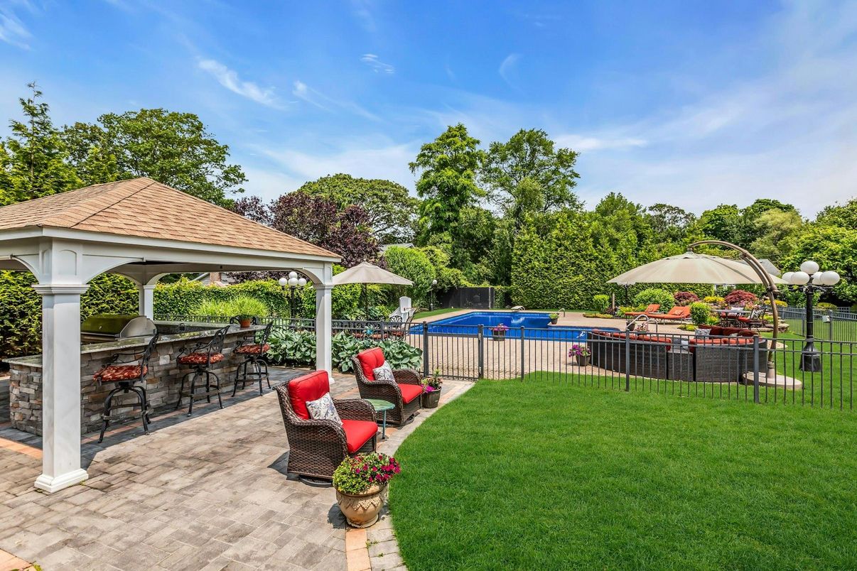 Backyard, Exterior, Pool