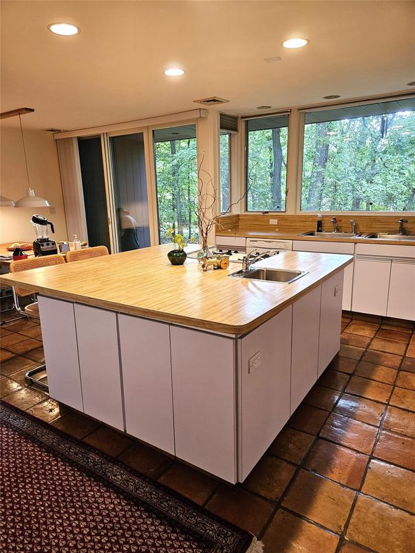 Interior, Kitchen, Pendant Lights, Recessed Lighting
