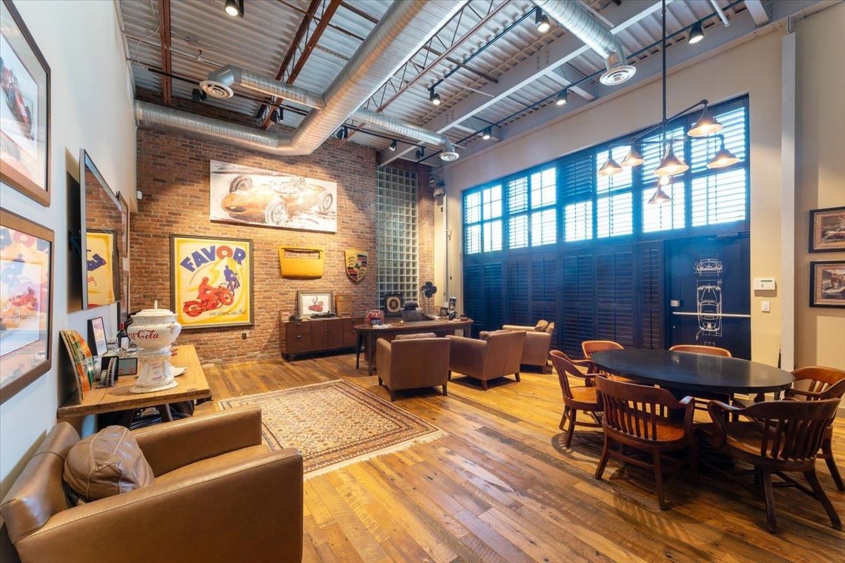 Dining room, Interior, Living room, Pendant Lights, Stone Walls, Wood Texture Flooring