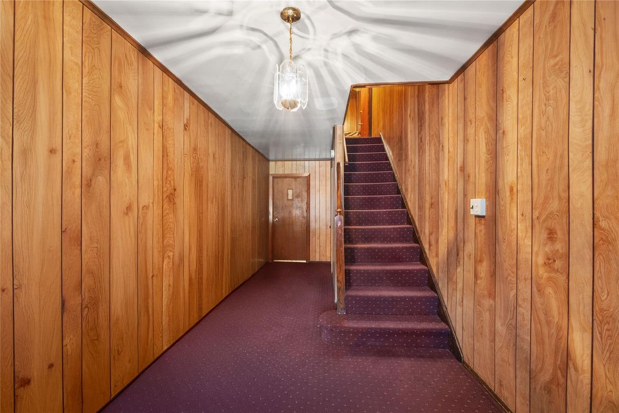 Interior, Wooden Walls