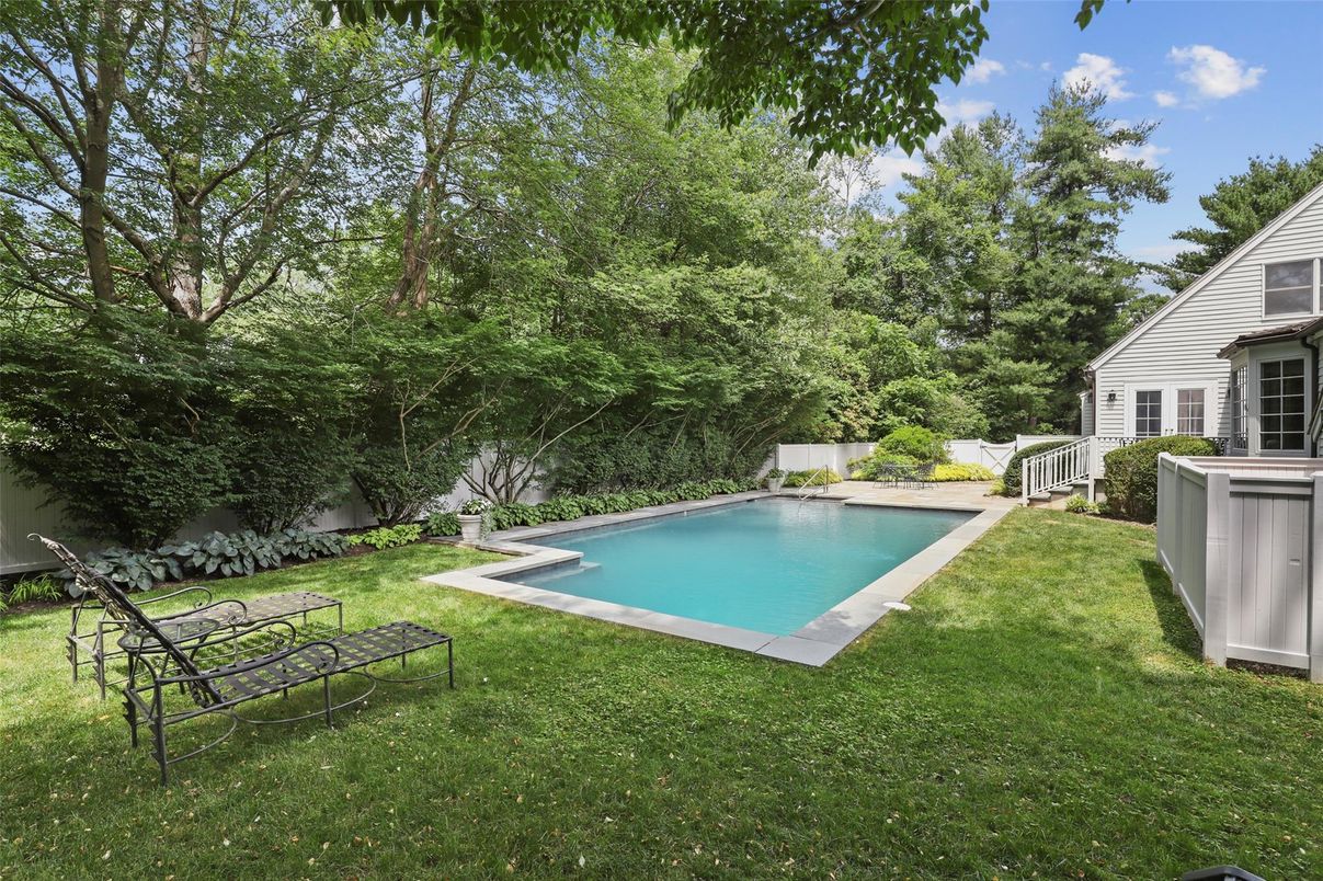 Backyard, Exterior, Pool