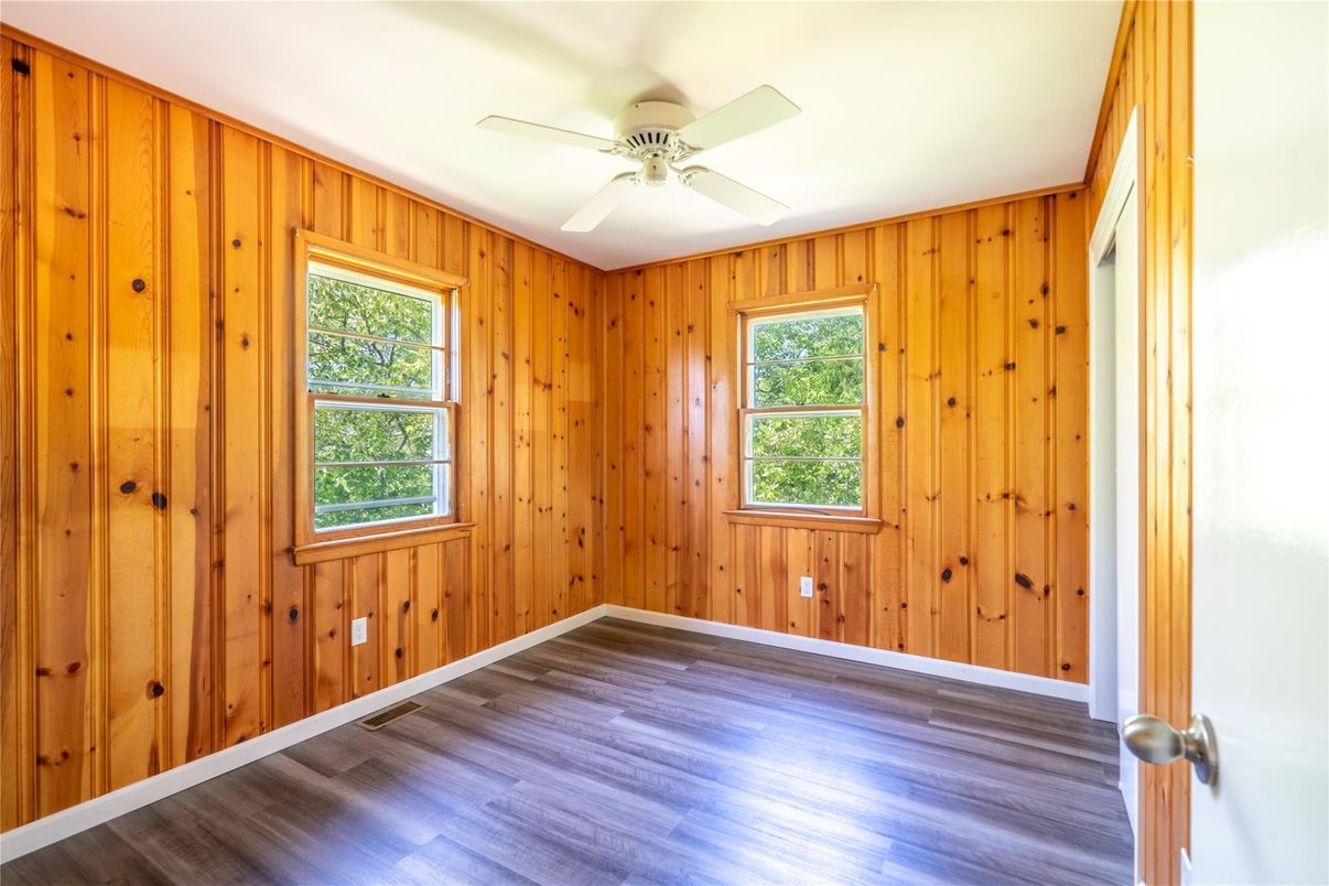 Empty room, Interior, Wood Texture Flooring, Wooden Walls