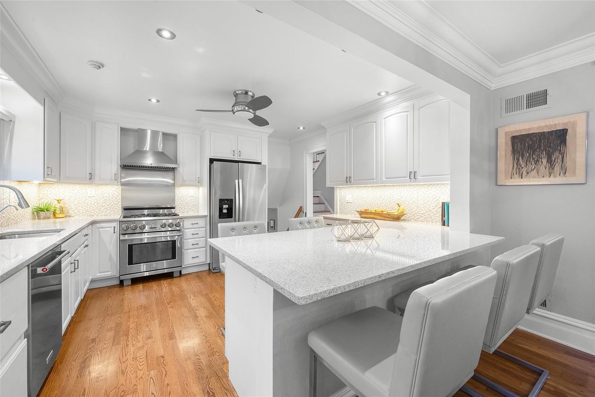 Interior, Kitchen, Recessed Lighting, Stainless Steel Appliances, Wood Texture Flooring