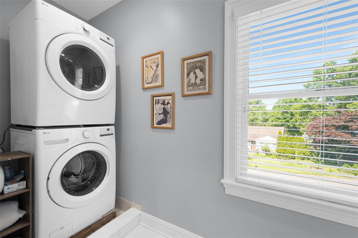 Interior, Utility Closets, Washer