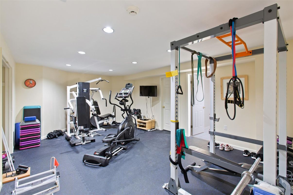 Fitness Equipment, Gym, Interior, Recessed Lighting