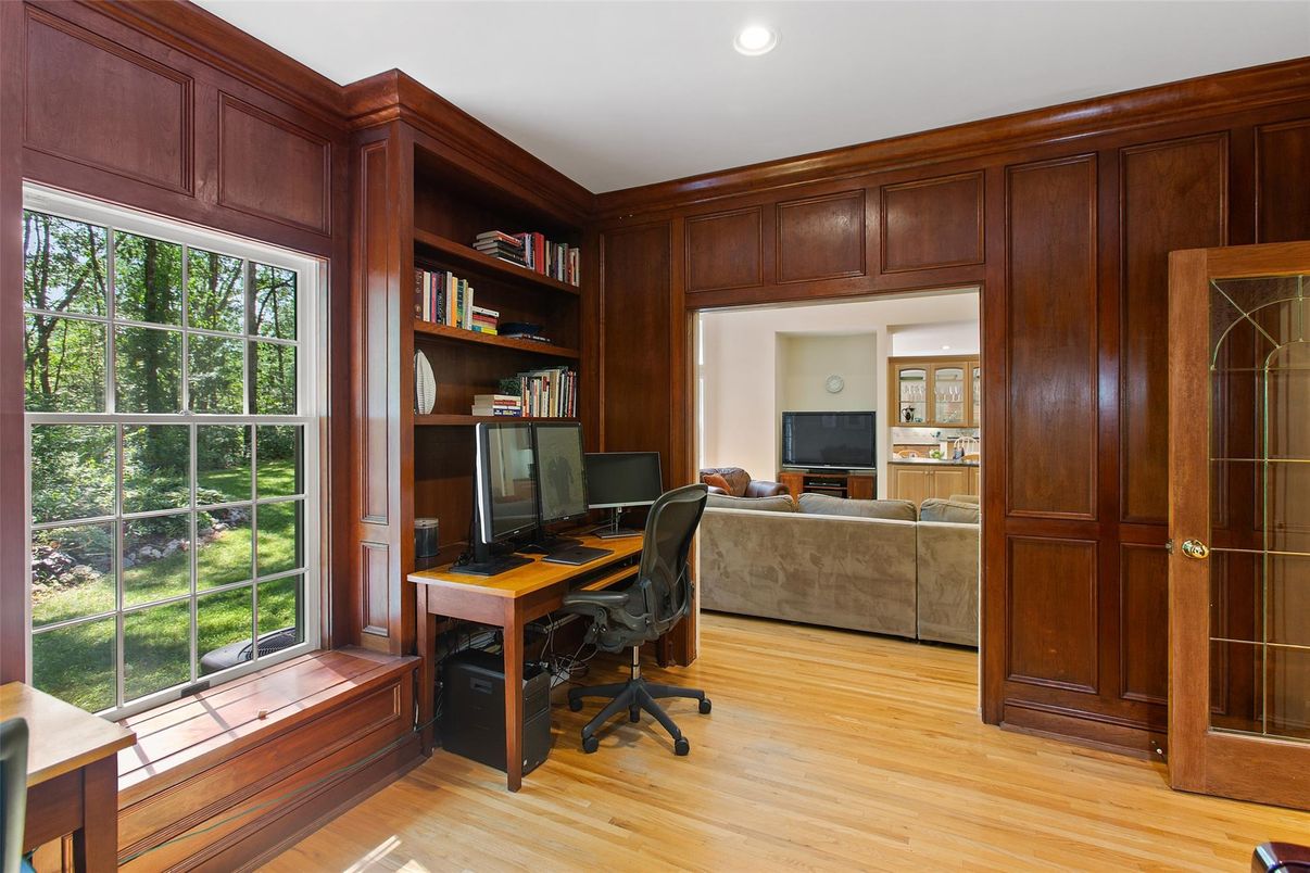 Home Office, Interior, Recessed Lighting, Wood Texture Flooring, Wooden Walls