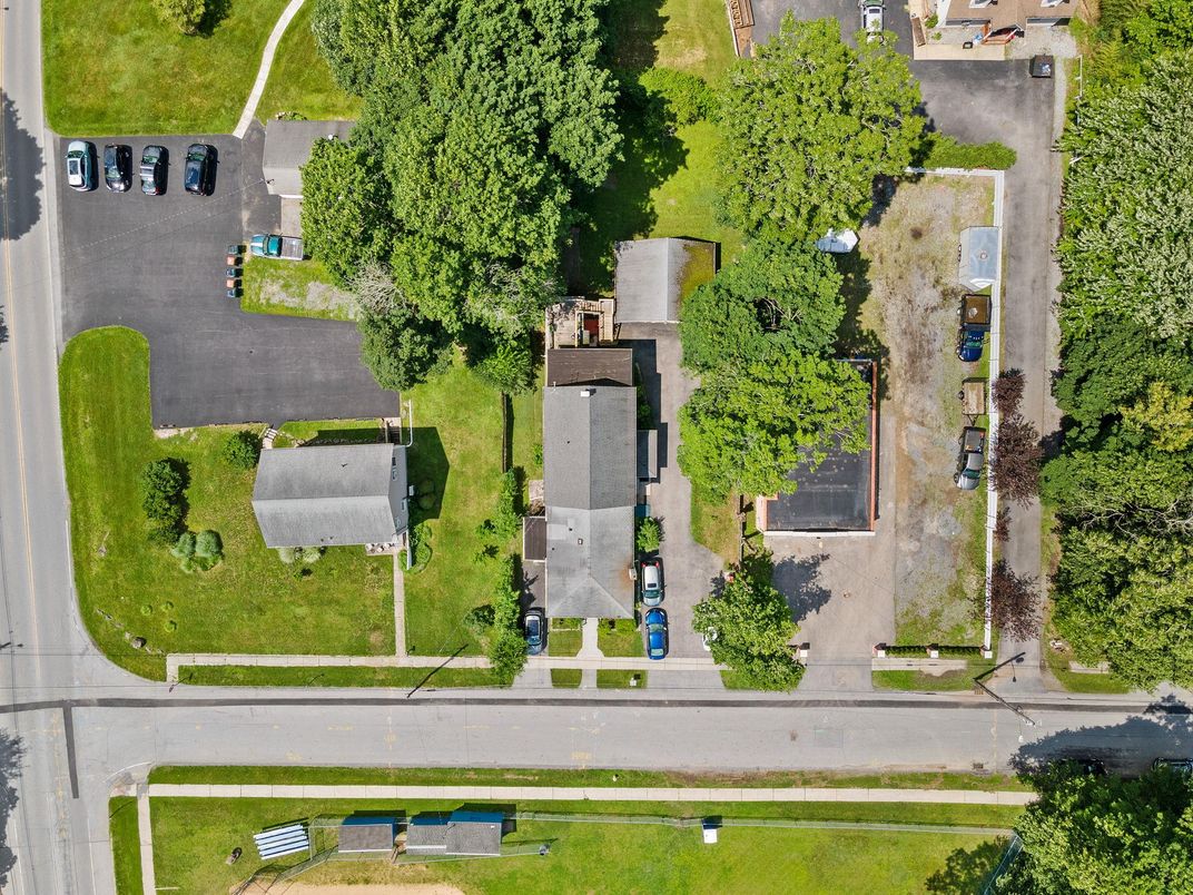 Exterior, Drone