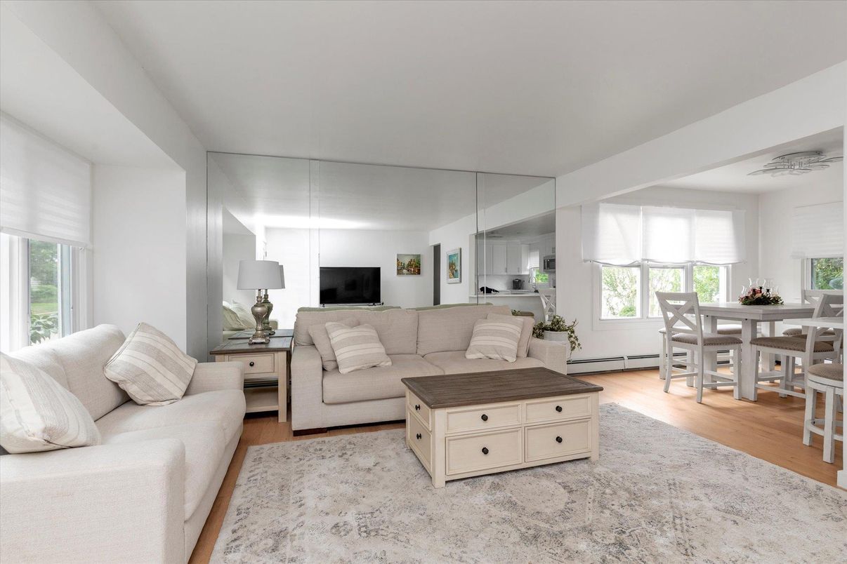 Dining room, Interior, Living room, Wood Texture Flooring