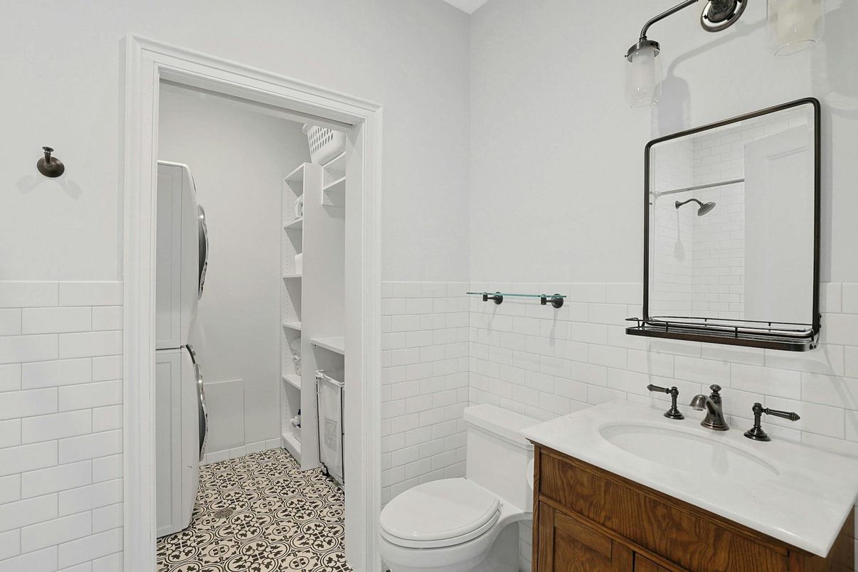 Bathroom, Interior