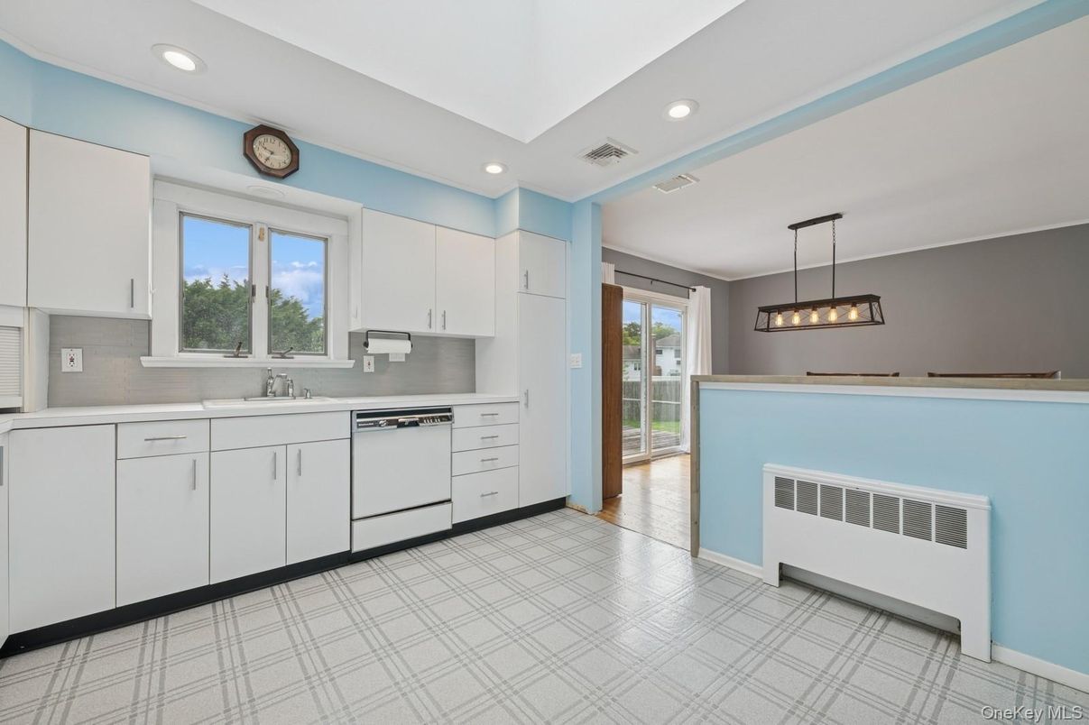 Interior, Kitchen, Pendant Lights, Recessed Lighting