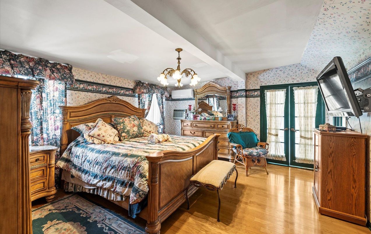 Bedroom, Chandelier, Interior, Wood Texture Flooring