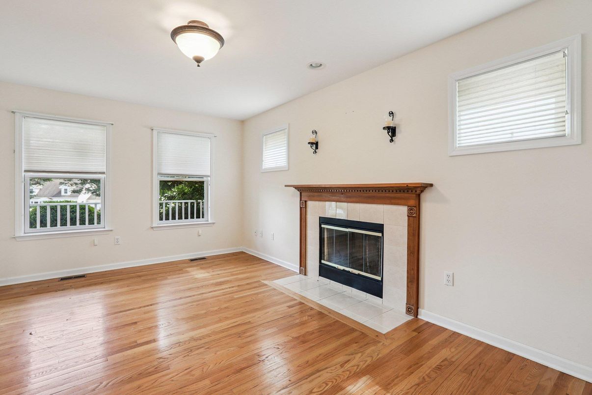 Empty room, Fireplace, Interior, Wood Texture Flooring