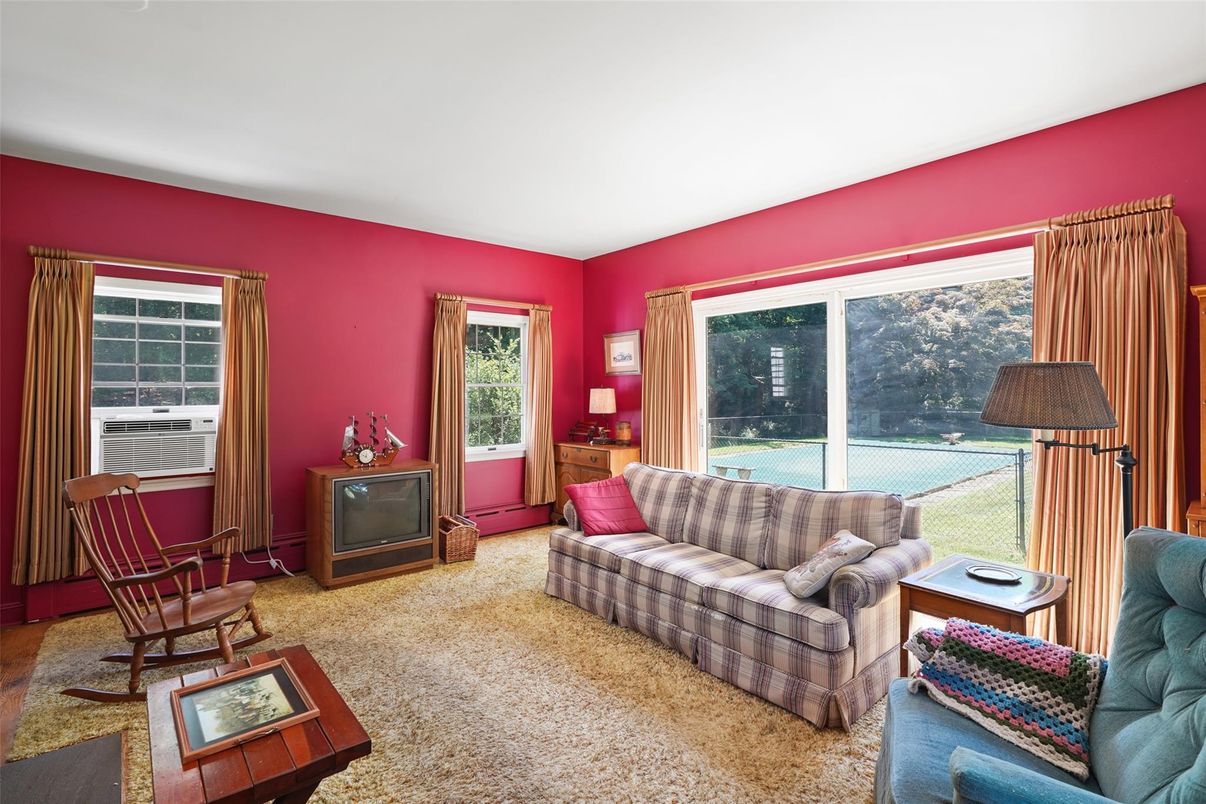 Interior, Living room