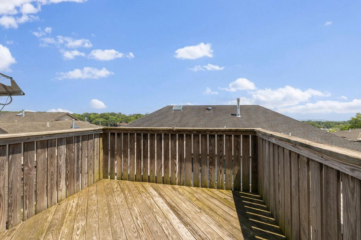 Exterior, Wood Texture Flooring