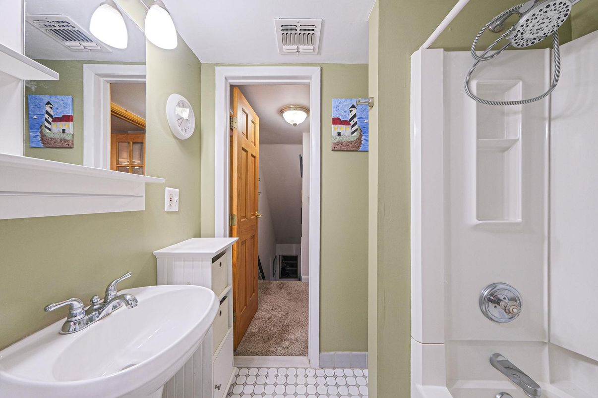 Bathroom, Interior