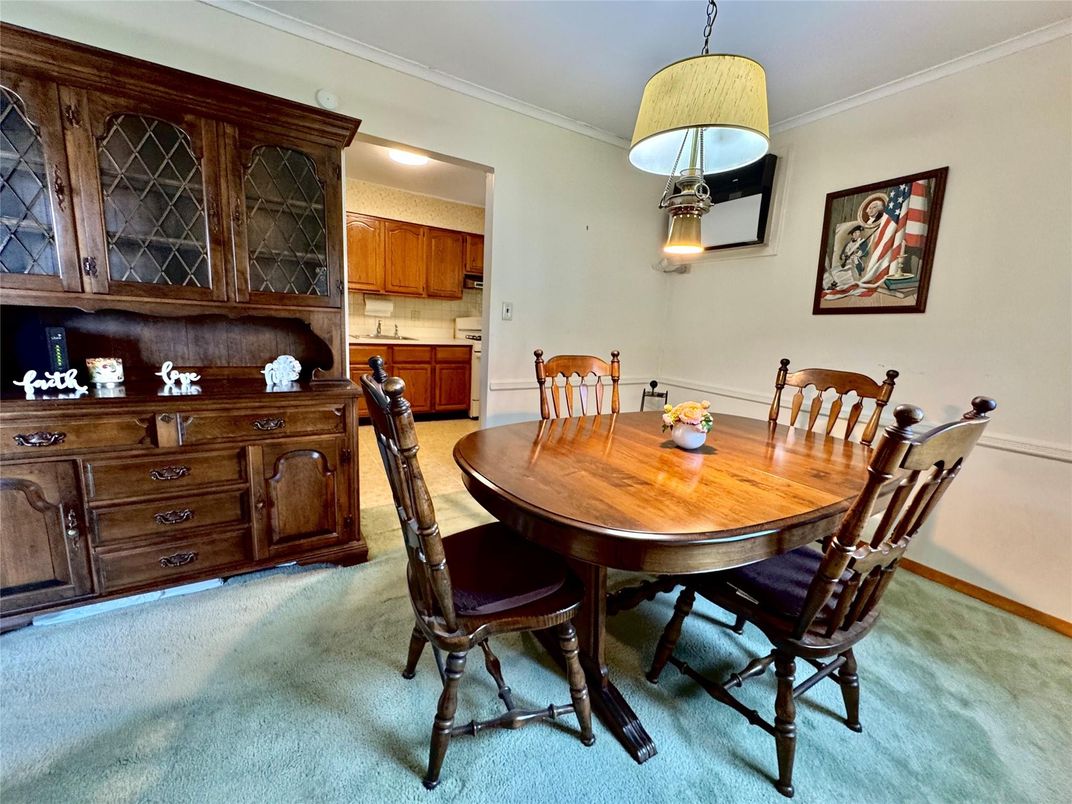 Dining room, Interior