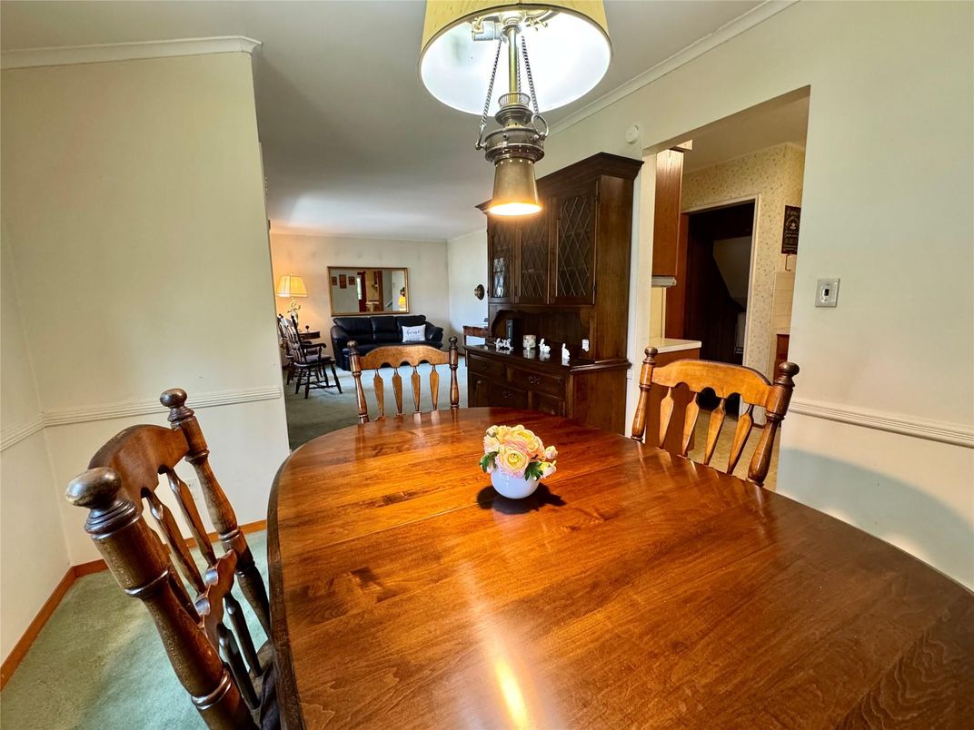 Dining room, Interior