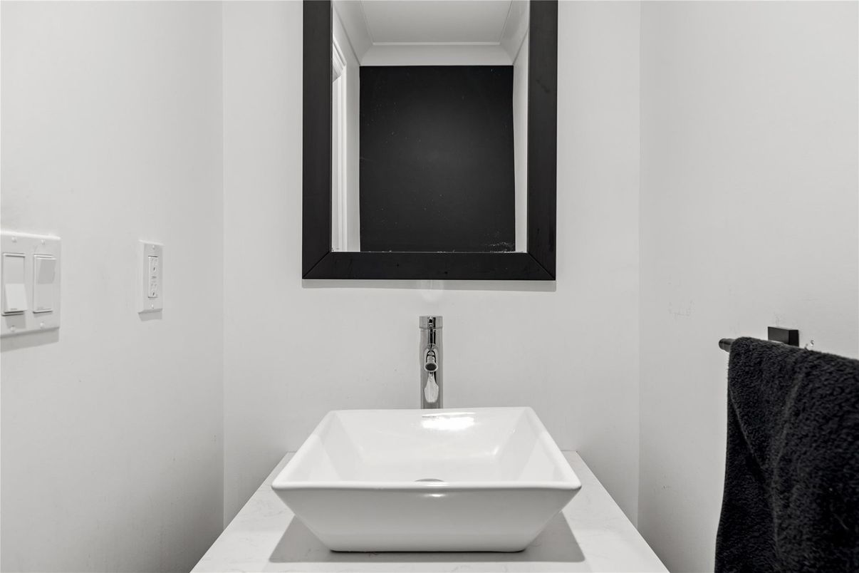 Bathroom, Free Standing Baths, Interior