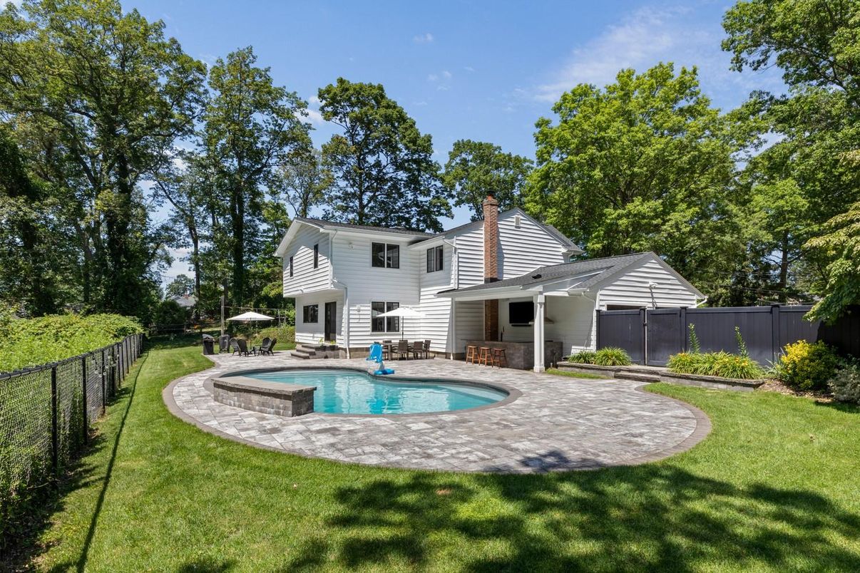 Backyard, Exterior, Pool