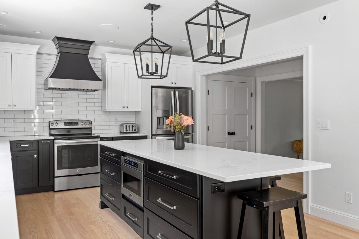 Interior, Kitchen, Pendant Lights, Recessed Lighting, Stainless Steel Appliances, Wood Texture Flooring