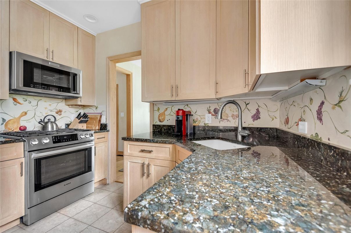 Interior, Kitchen