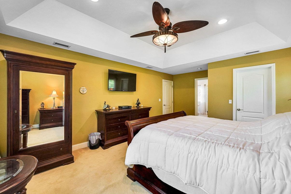Bedroom, Interior, Recessed Lighting