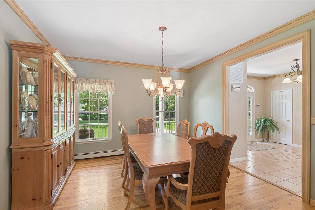 Chandelier, Dining room, Interior, Wood Texture Flooring