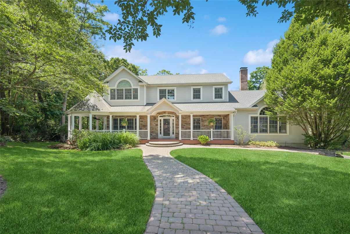 Backyard, Exterior, Facade, Farmhouse