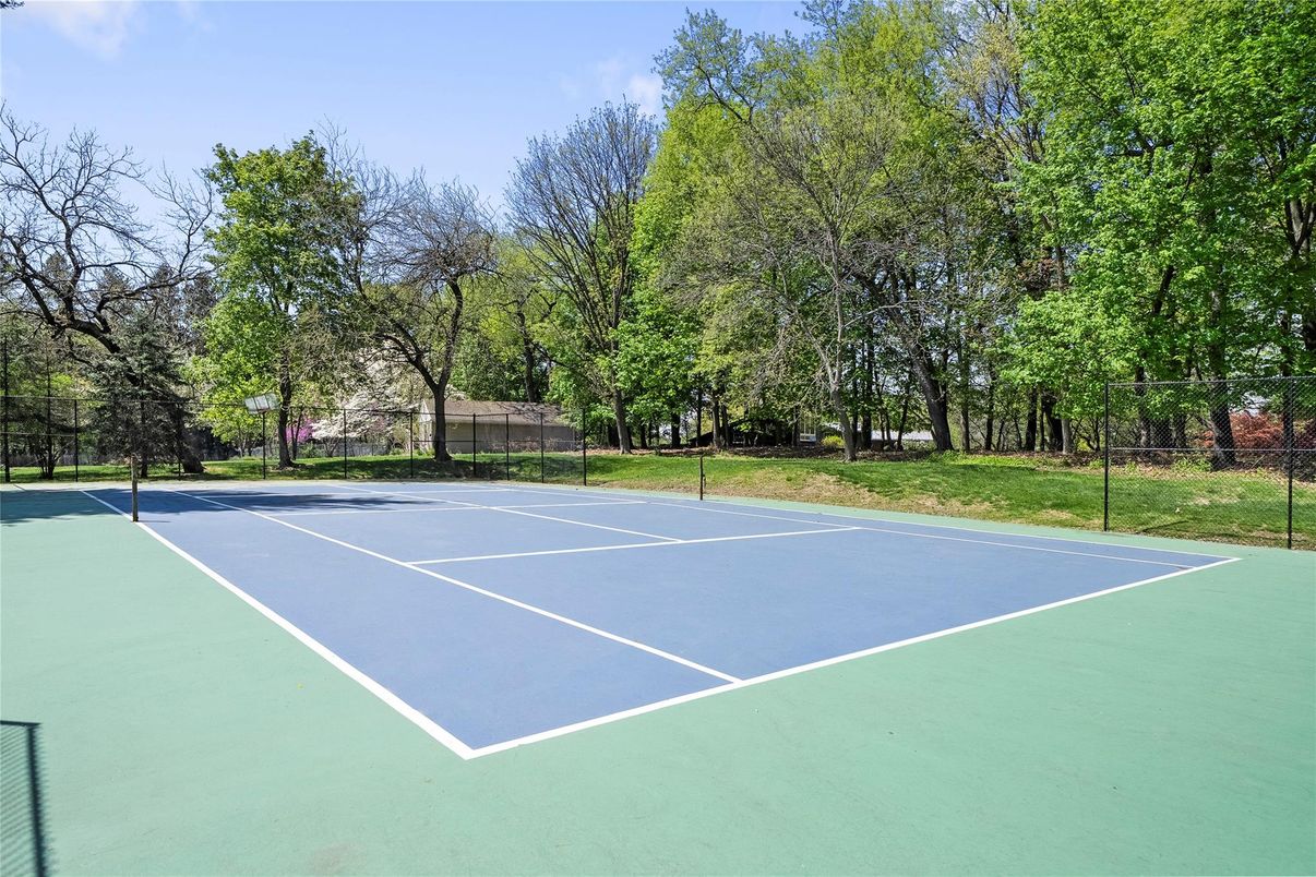 Exterior, Tennis Courts