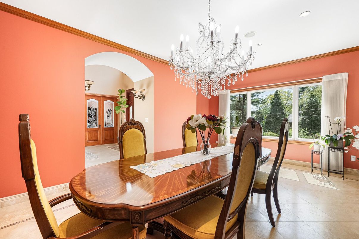 Chandelier, Dining room, Interior, Recessed Lighting