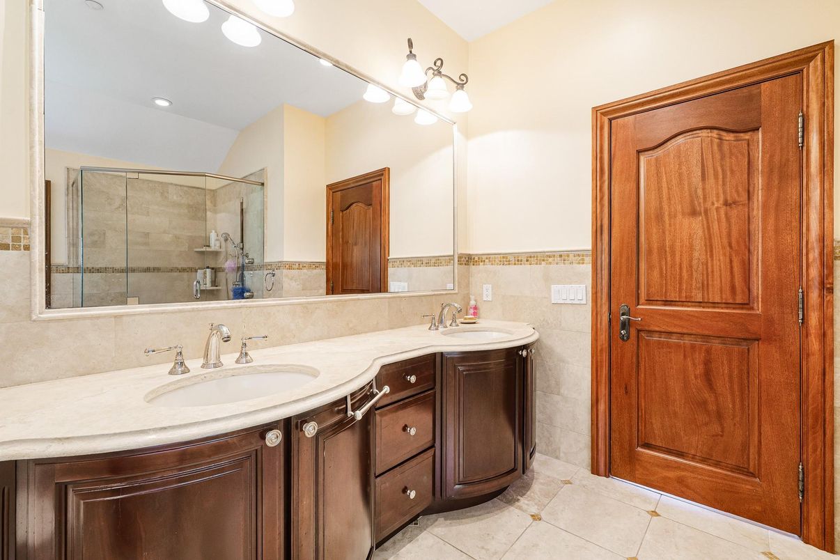Bathroom, Dual Sink Vanities, Glass Shower, Interior, Recessed Lighting