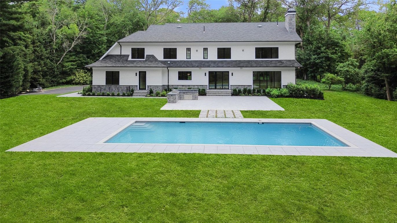 Backyard, Exterior, Pool
