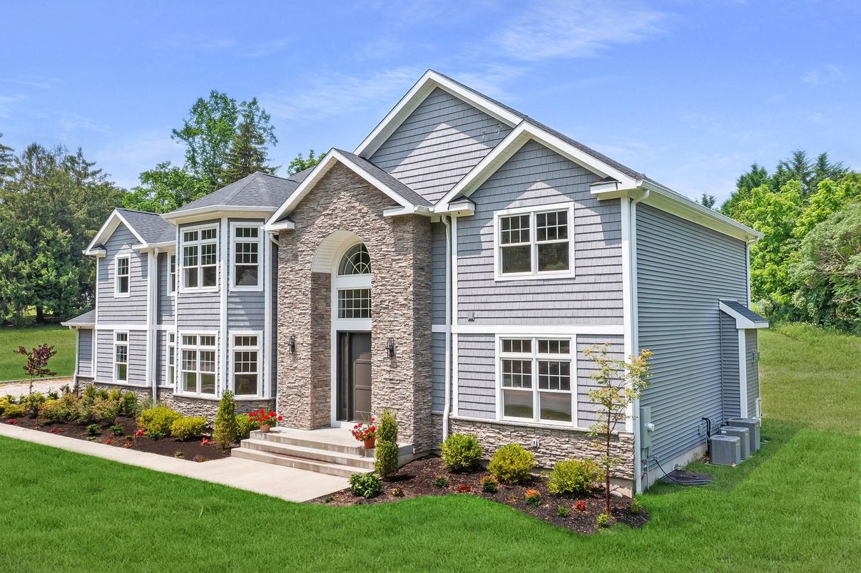 Exterior, Facade, Brick Traditional
