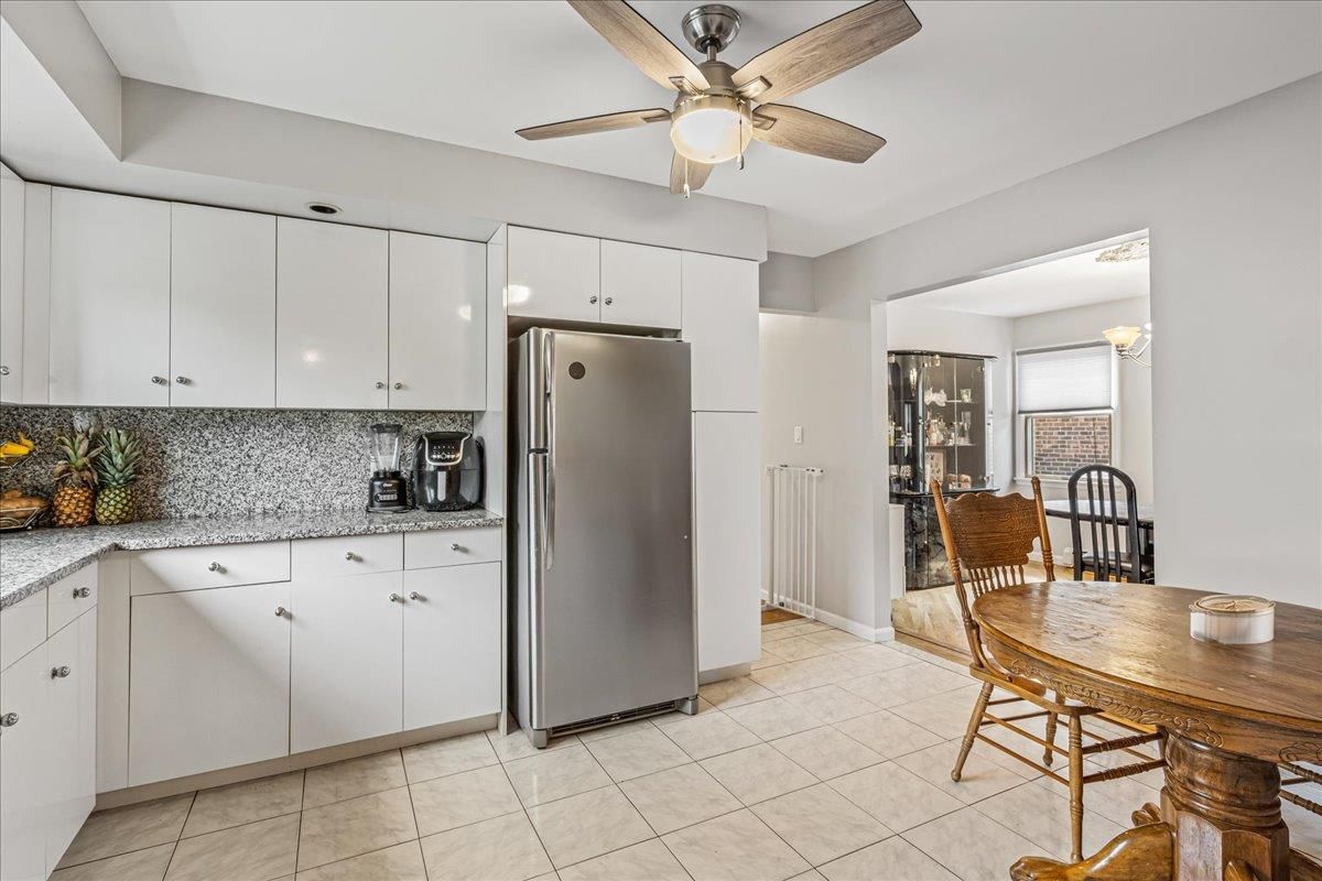 Dining room, Interior, Kitchen