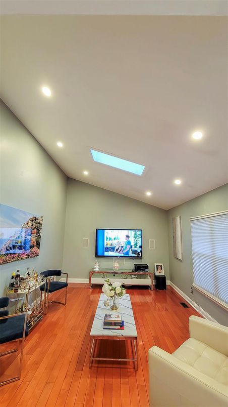 Interior, Living room, Recessed Lighting, Wood Texture Flooring