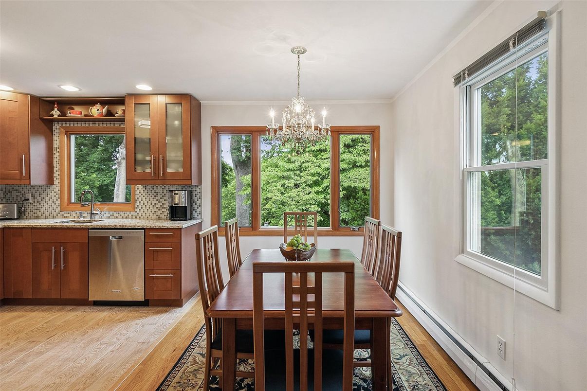 Chandelier, Dining room, Interior, Kitchen, Recessed Lighting, Wood Texture Flooring
