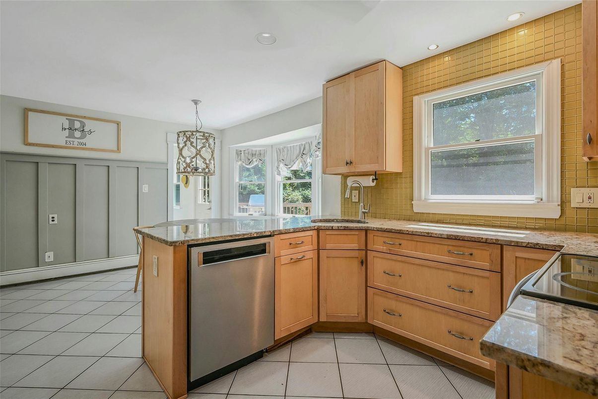 Interior, Kitchen, Pendant Lights, Recessed Lighting