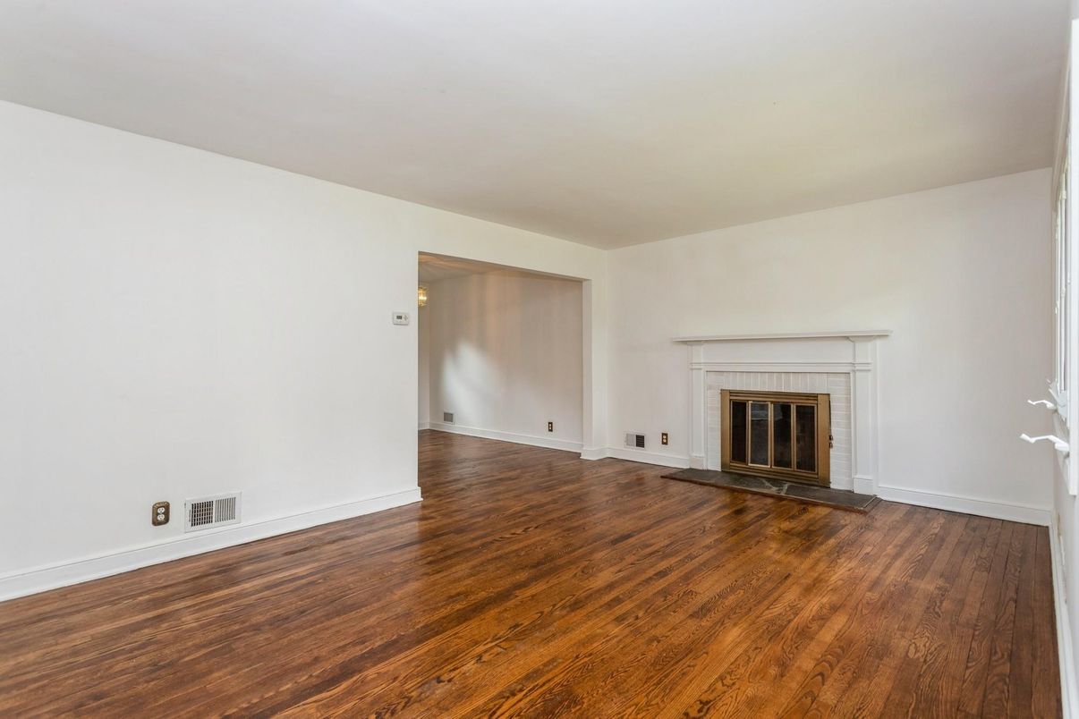 Empty room, Fireplace, Interior, Wood Texture Flooring