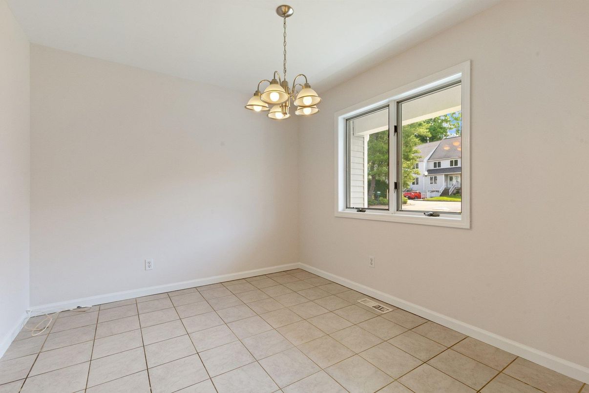 Chandelier, Empty room, Interior