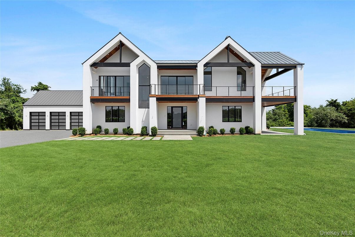 Attached, Backyard, Exterior, Facade, Farmhouse