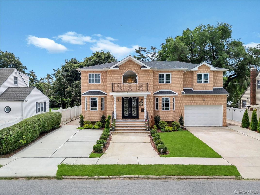 Attached, Exterior, Facade, Brick Facade, French Provincial
