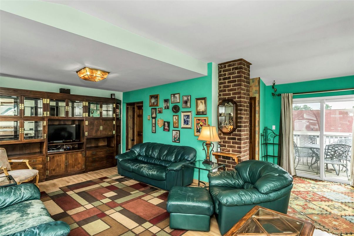 Fireplace, Interior, Living room