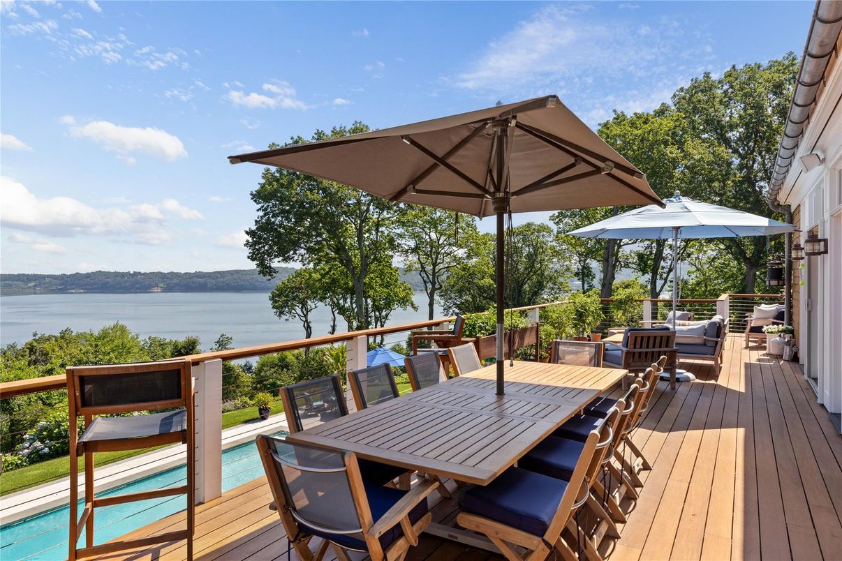 Water, Exterior, Pool, Other