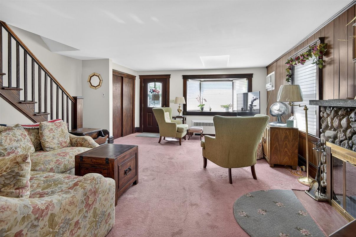 Fireplace, Interior, Living room
