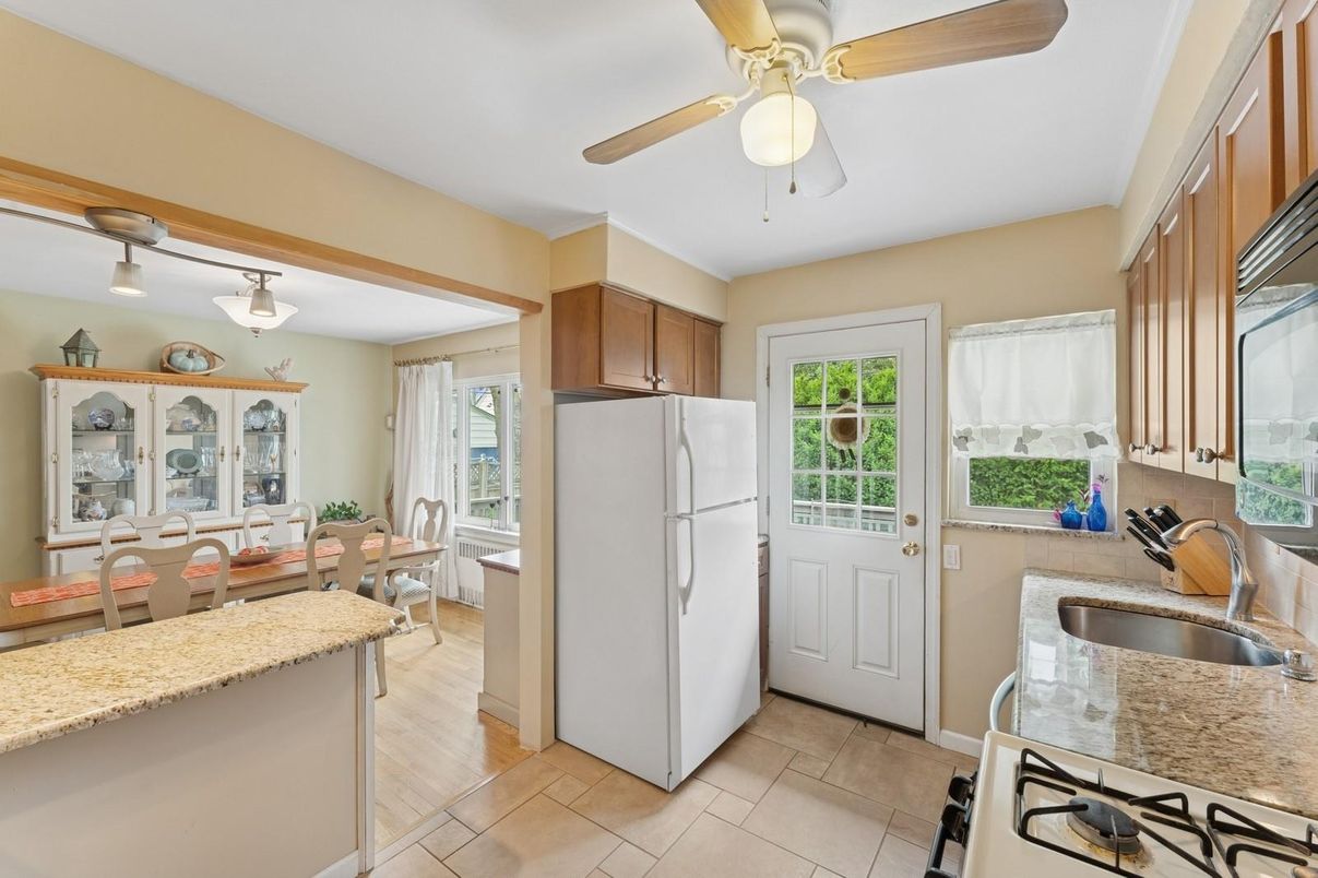 Dining room, Interior, Kitchen