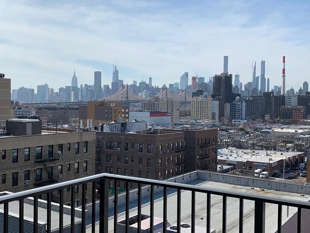 Exterior, Other, Skyline