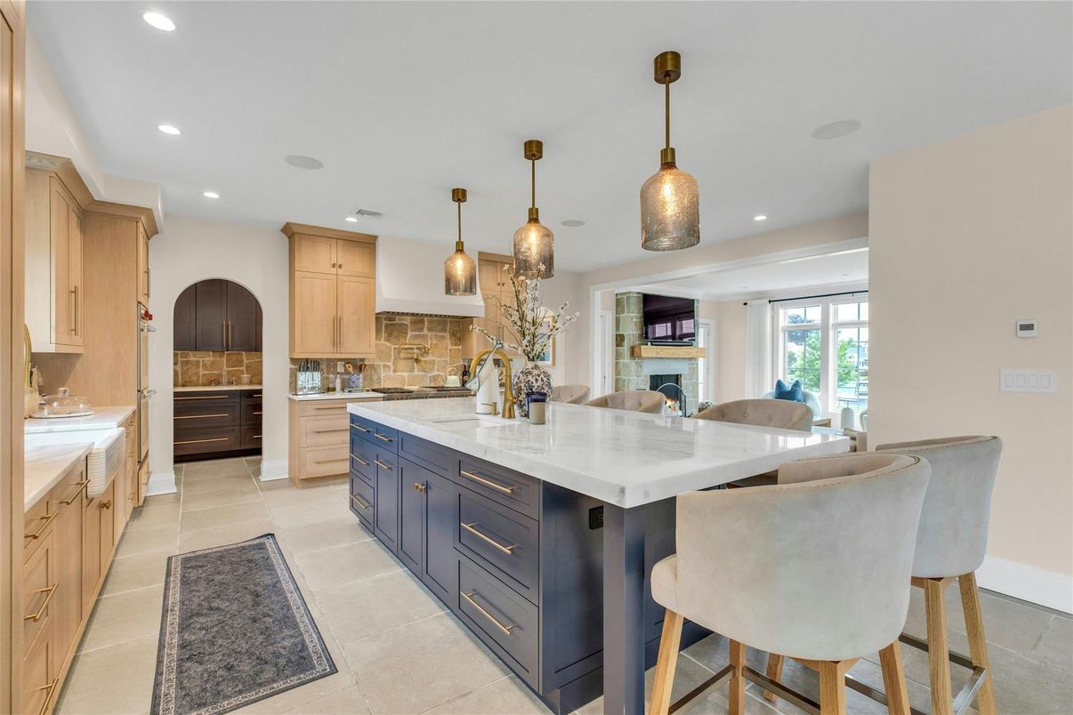 Interior, Kitchen, Pendant Lights, Recessed Lighting