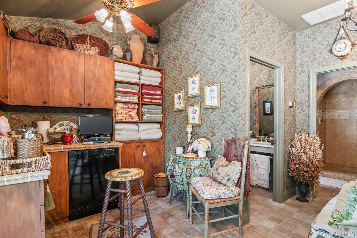 Interior, Kitchen