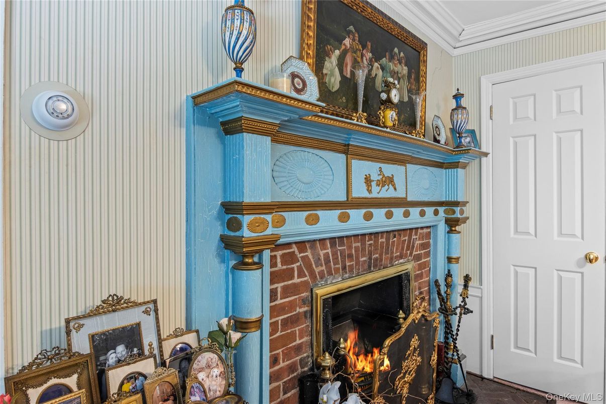 Fireplace, Interior