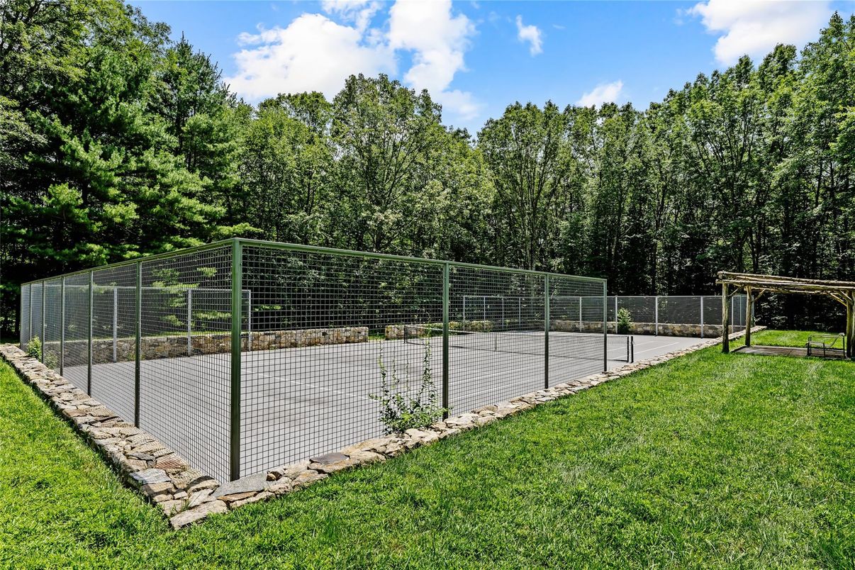 Exterior, Tennis Courts